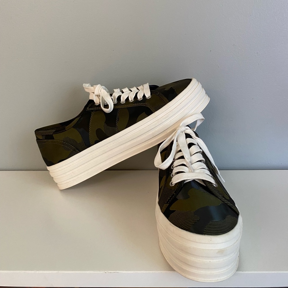 Gianni Bini platform Shoes